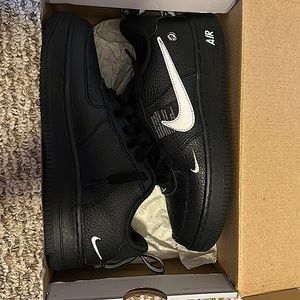 Black Air Force 1 Utility size Men’s 5.5